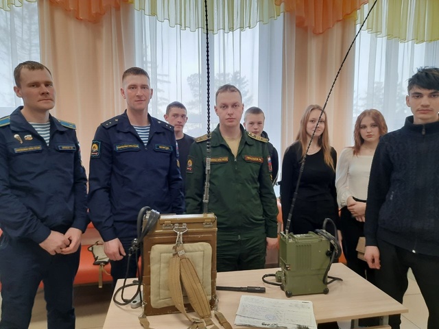 Встреча с представителями Омского автобронетанкового инженерного института.